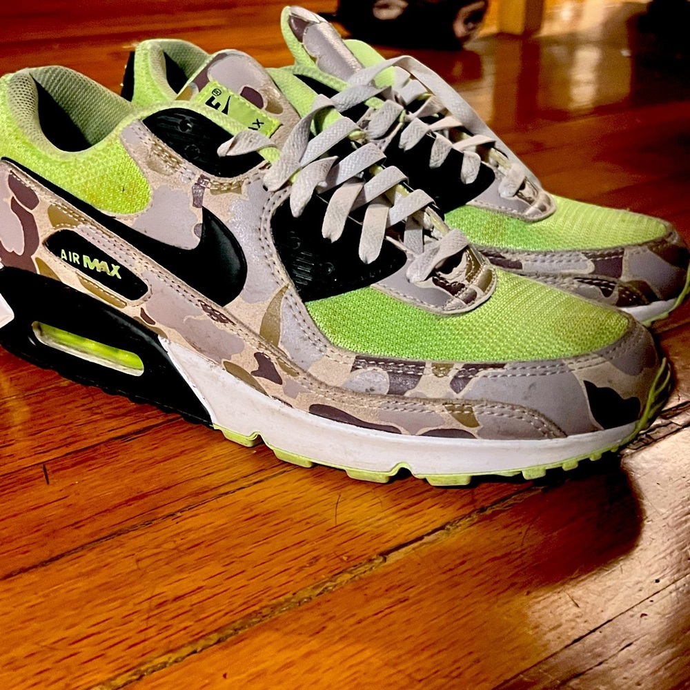 Nike Air Max 90 "Volt Duck Camo"  Rare!!! Like New